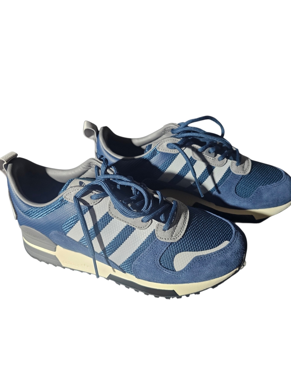 adidas Men's Navy and Light Gray Retro Runner Sneakers